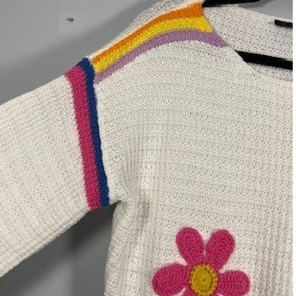 Coco + Carmen Women's White Colorful Floral Knit Bell Sleeve Sweater Size S/M - Picture 8 of 12